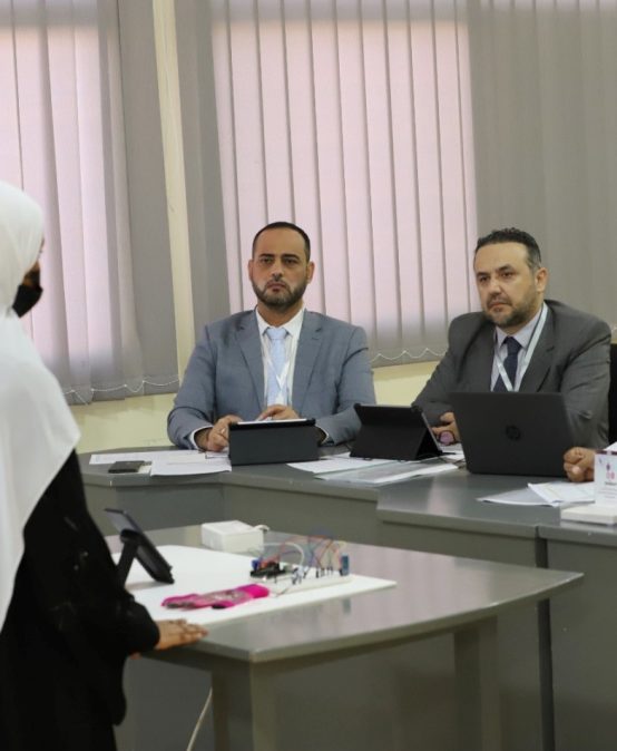 College of Commerce and Business Administration (CCBA) at Dhofar University Participate in the Judging of the National Olympiad for Scientific Innovations